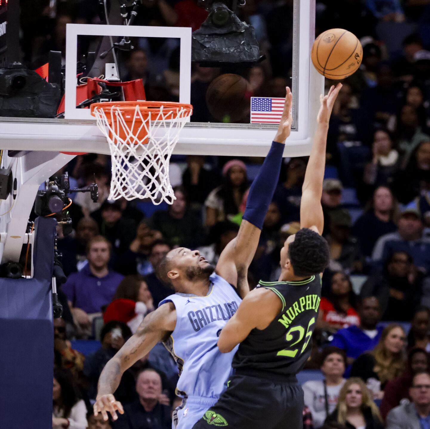 NO.pelicansgrizzlies.122723.181.jpg